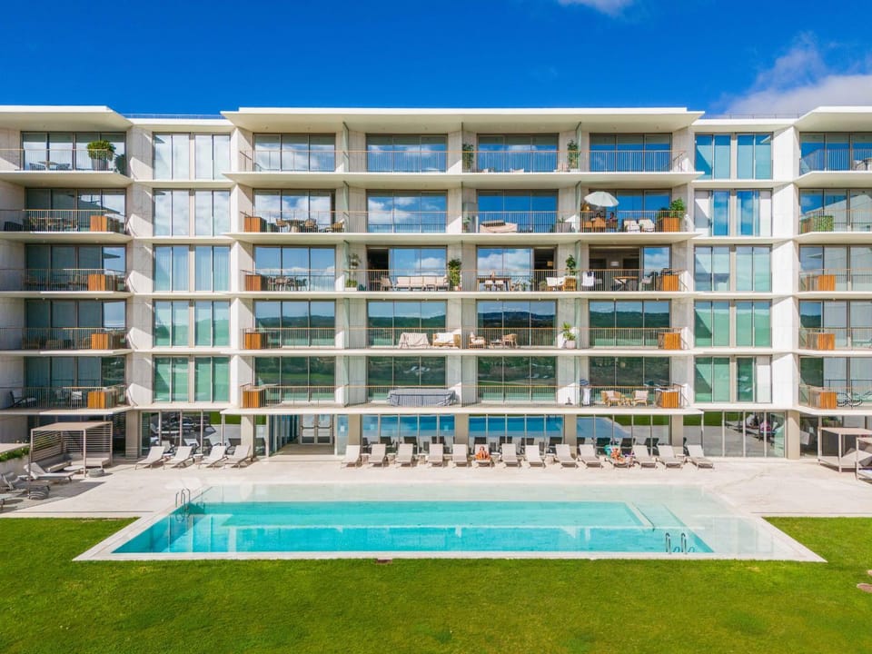 Property building, Patio, Swimming pool, sunbed
