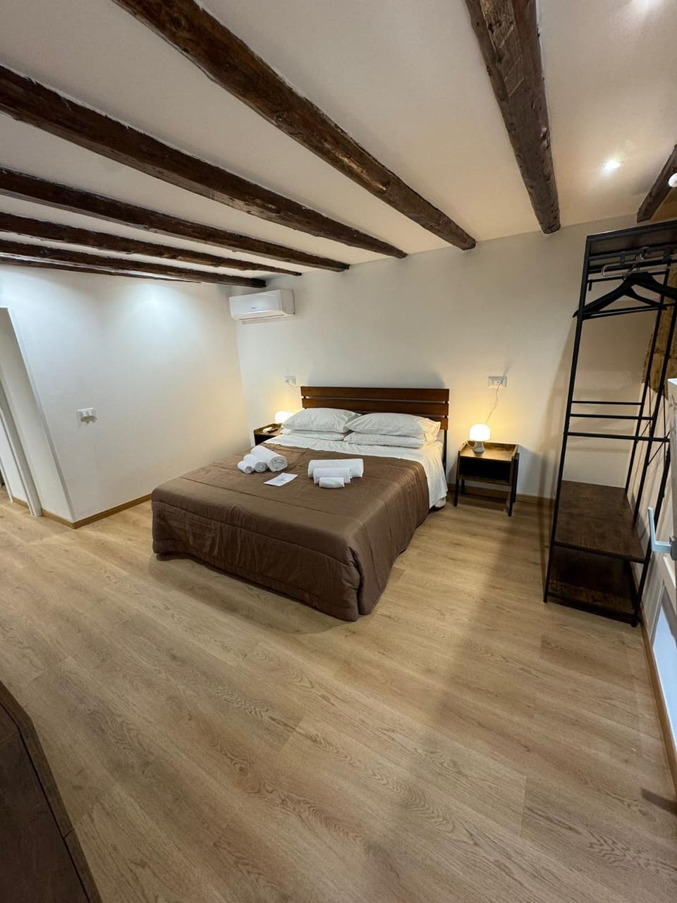 Photo of the whole room, Bedroom, towels, air conditioner
