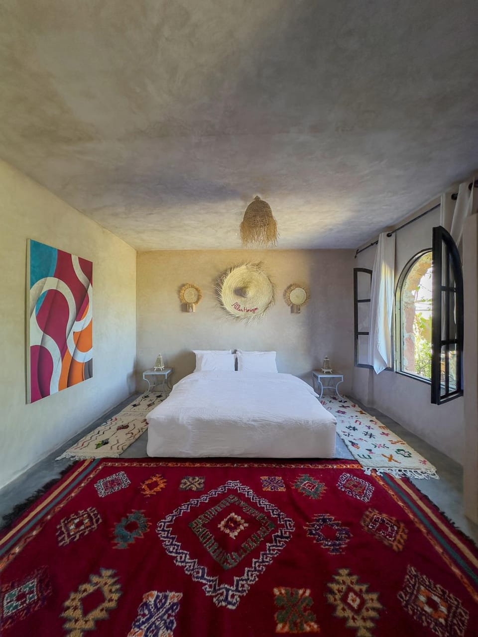 Bed, Photo of the whole room, Decorative detail, Bedroom
