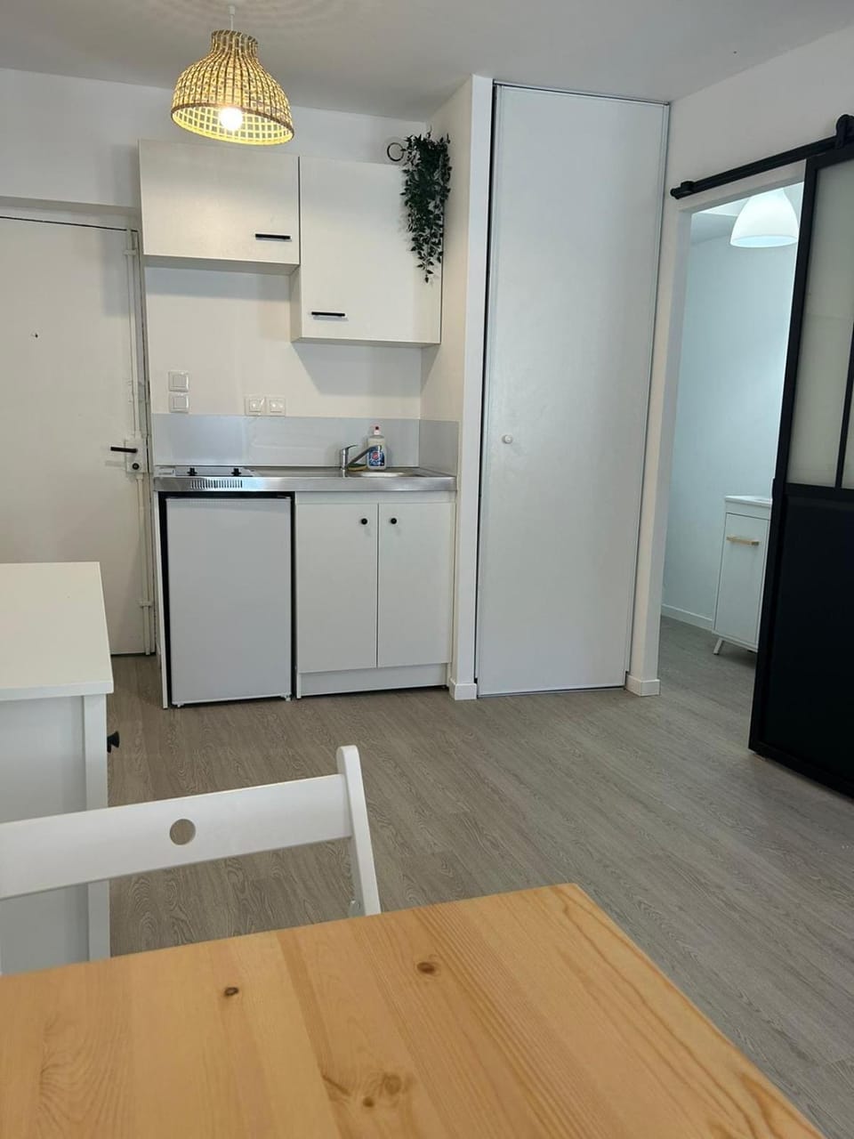 Cozy studio Downtown Apartment in Toulon