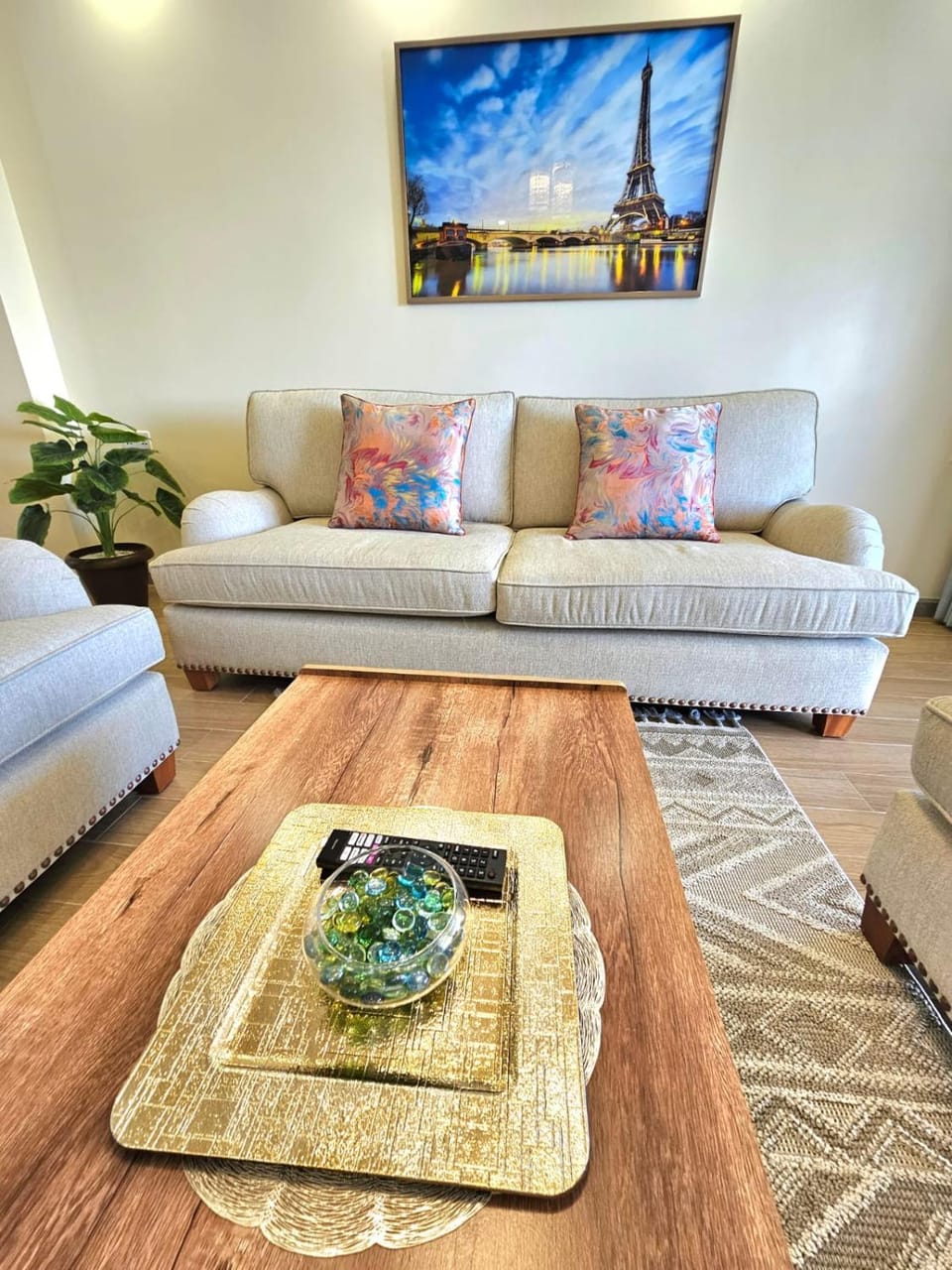 Supreme living apartments with amazing city views,swimming pool, fully equipped gym, ample parking space thus offering luxury and comfort Apartment in Nairobi