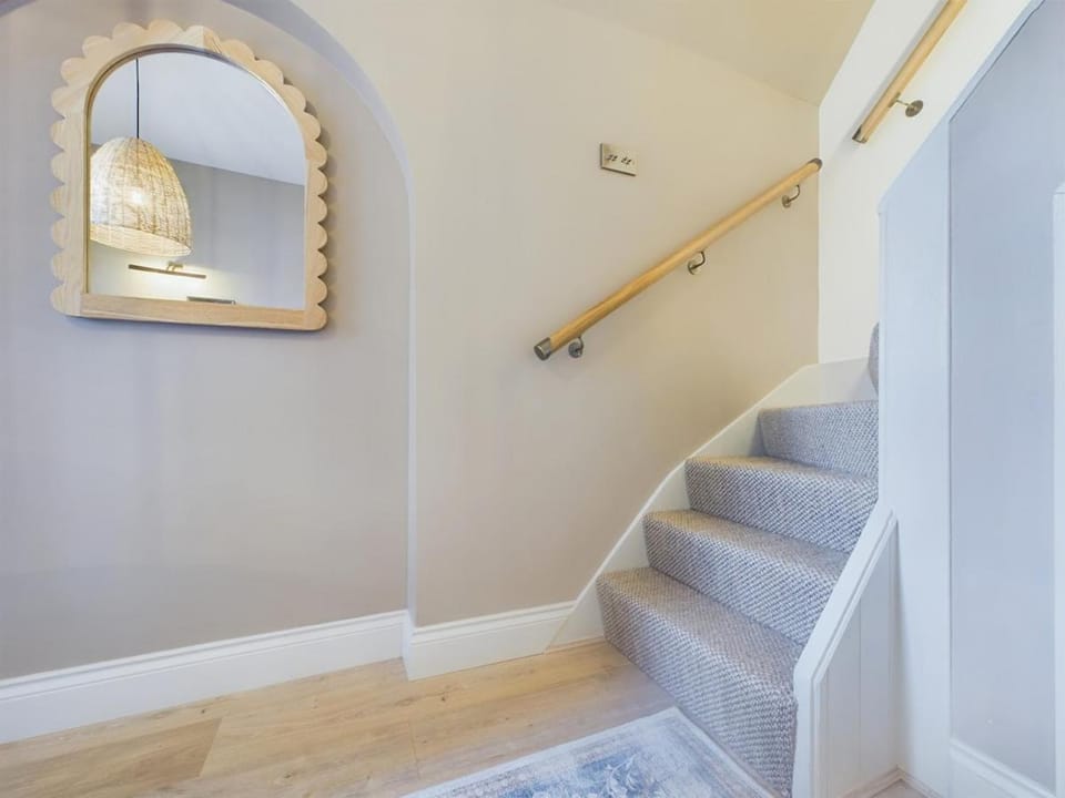 Beautiful Historic Cottage in the Heart of Old Leigh House in Southend-on-Sea