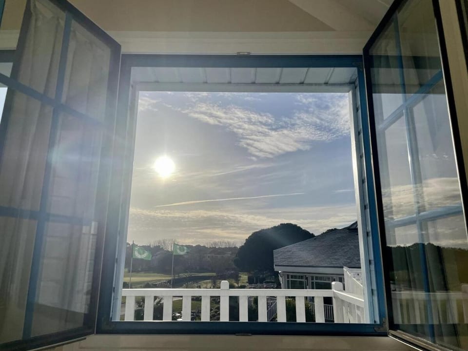 Le Perchoir du Green - Pool - Golf Apartment in Talmont-Saint-Hilaire