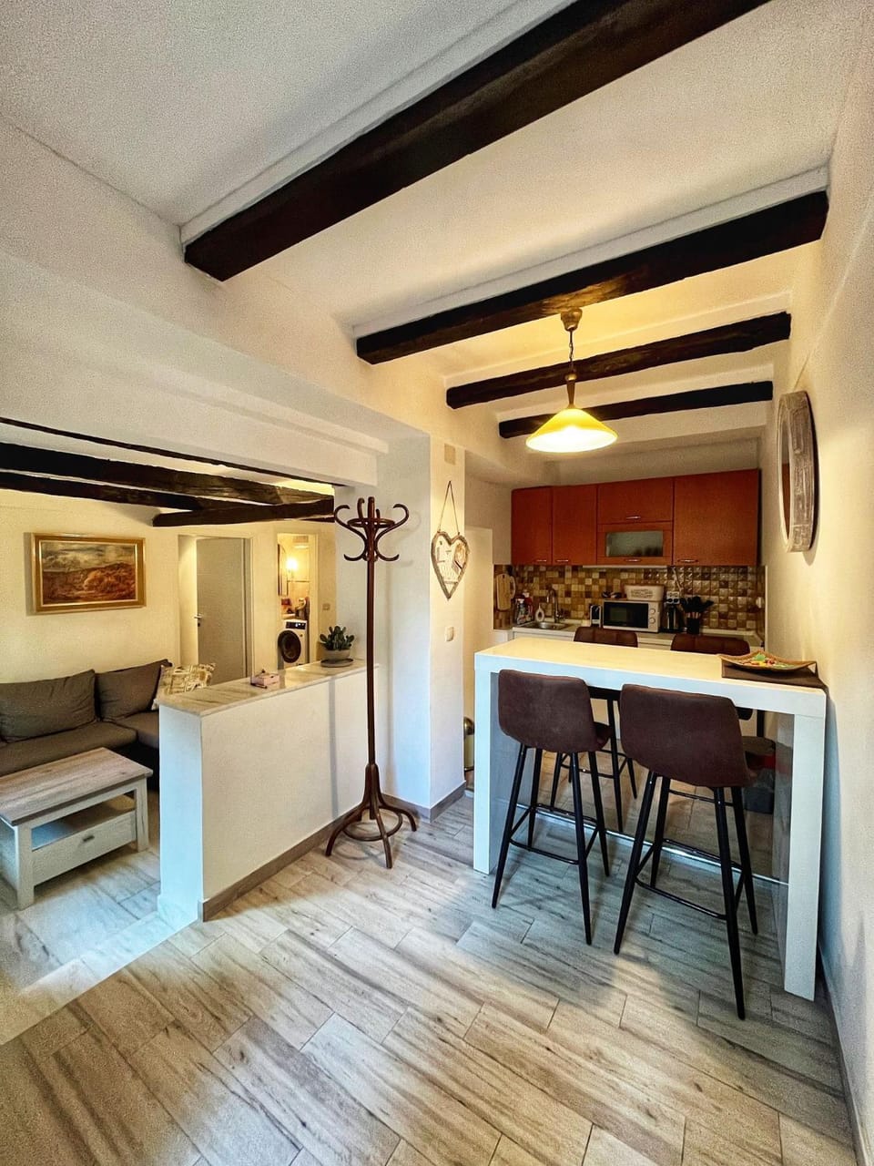Kitchen or kitchenette, pet friendly