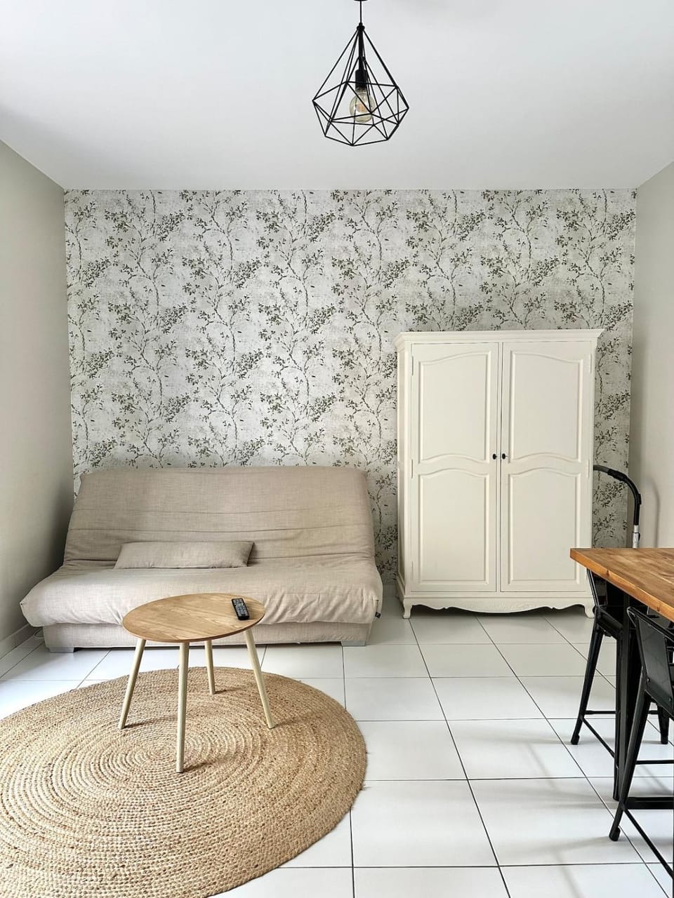 Studio contemporain - 50 mètres plage - proche centre Apartment in St-Malo