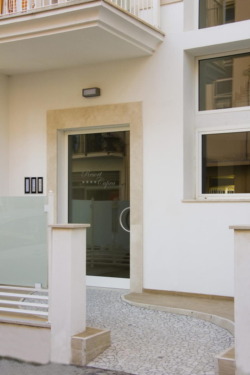 Facade/entrance, Property logo or sign