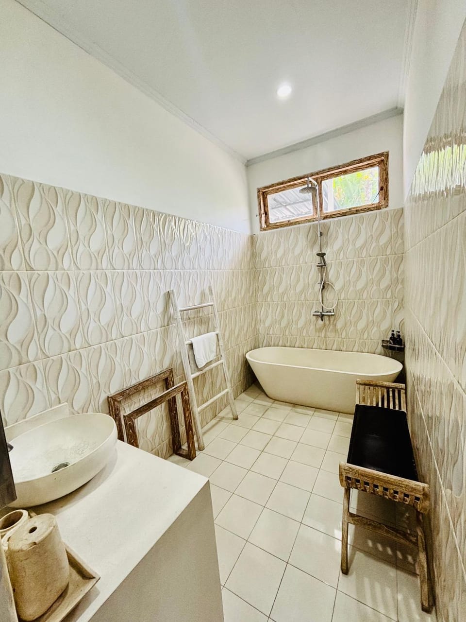 Bathroom, Bath