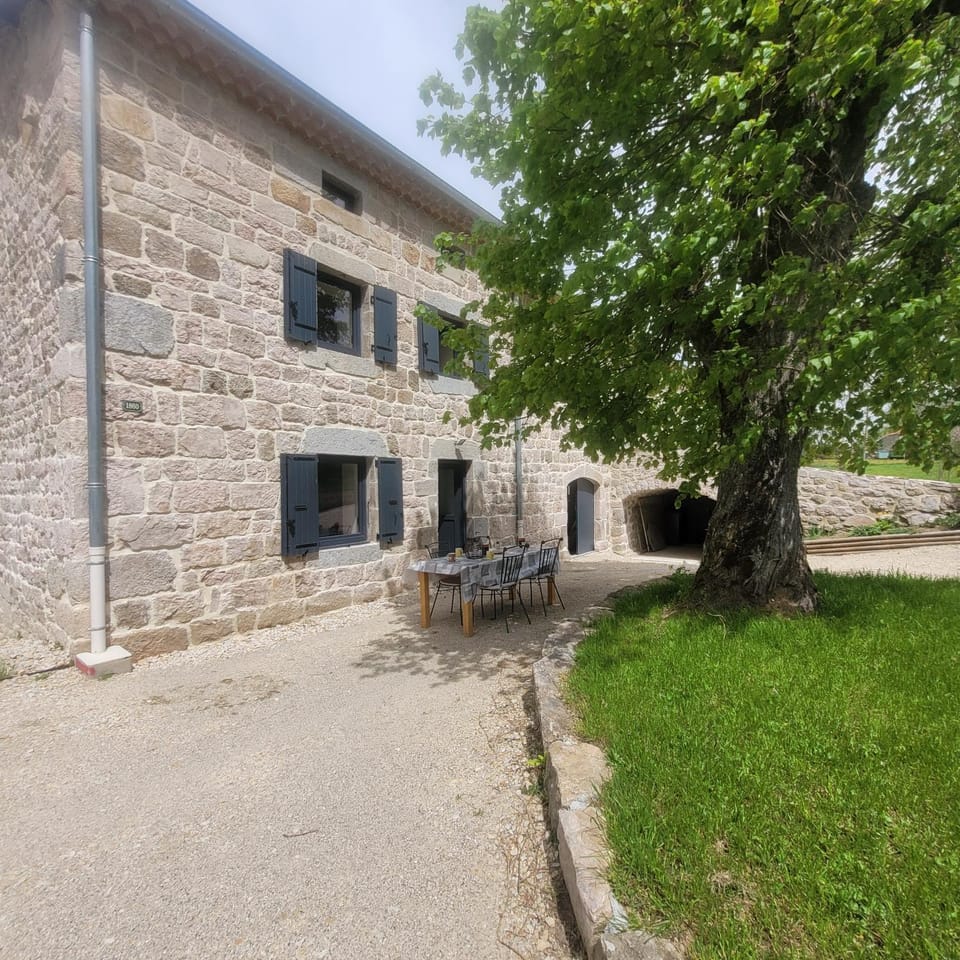 Inner courtyard view
