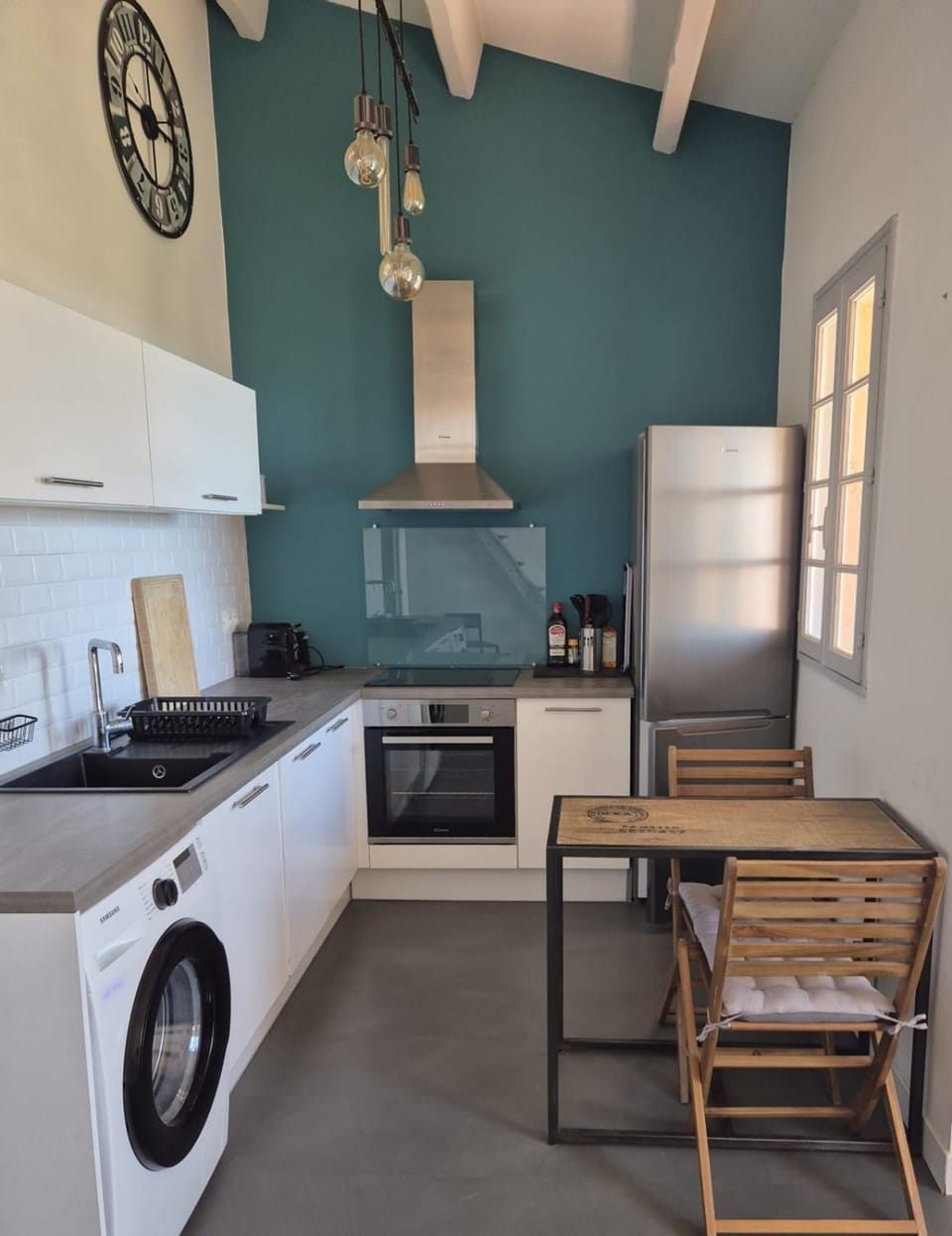 Beautiful studio with balcony - near city center Apartment in La Croix-Valmer