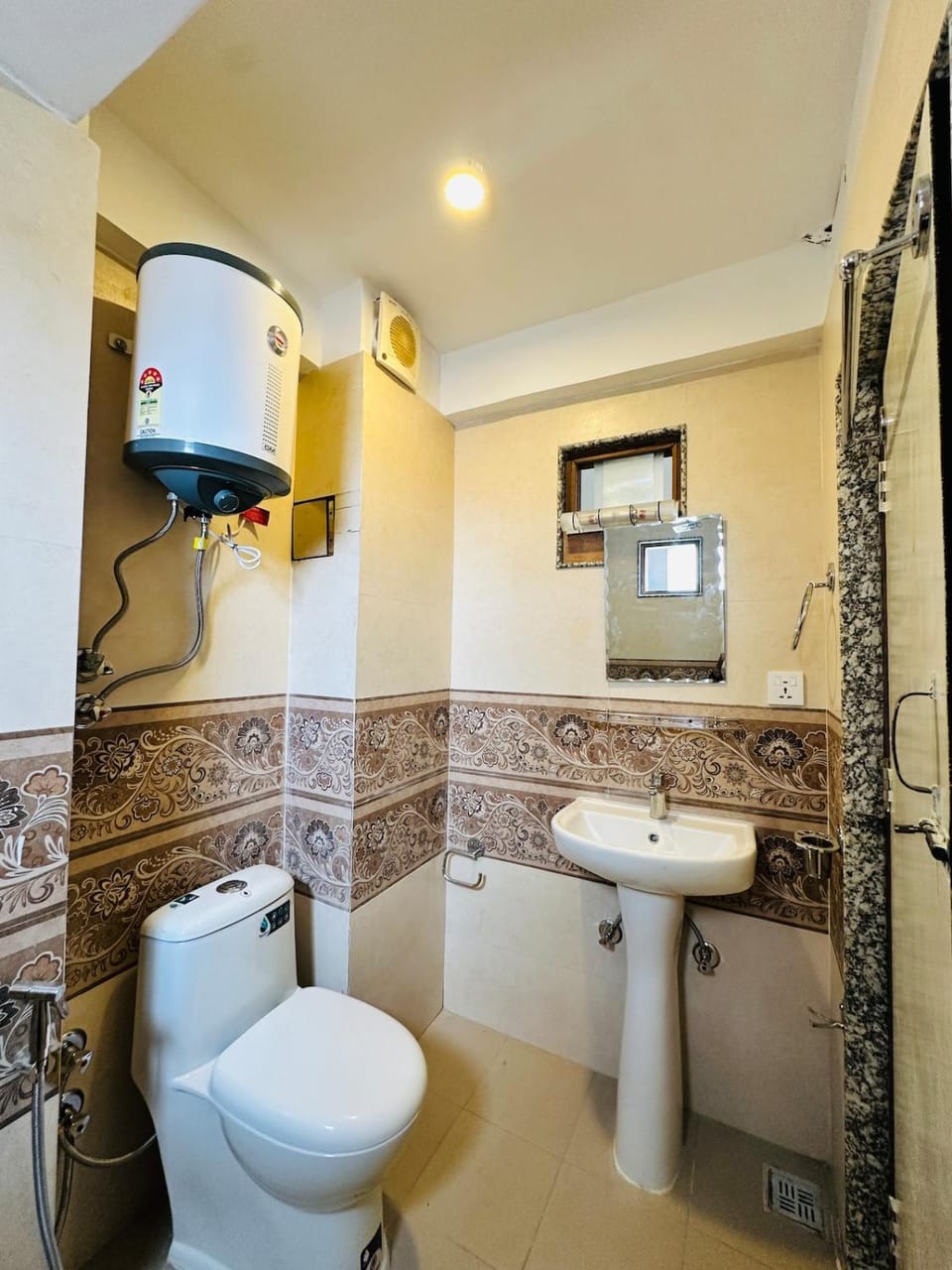 Shower, Toilet, Bathroom, bidet