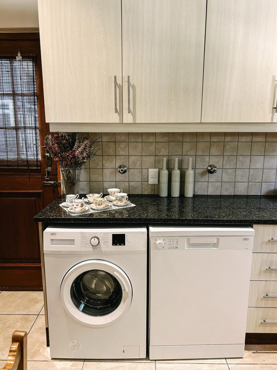 Dottie's charming cottage two bedroom apartment and work space Apartment in Cape Town