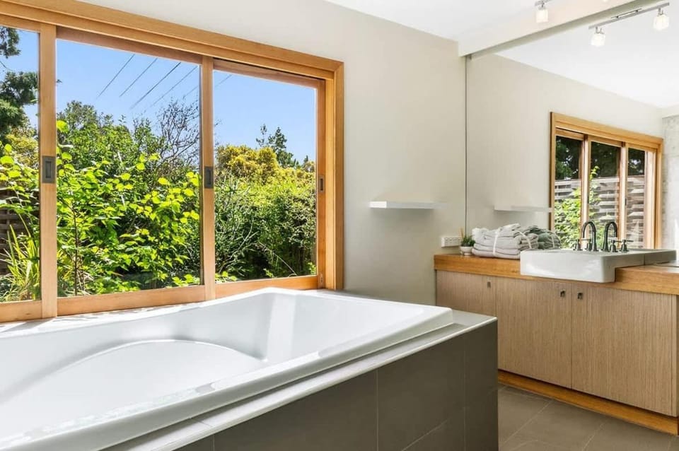 Hobart Heritage Home - Close to CBD & Airport House in Tasmania