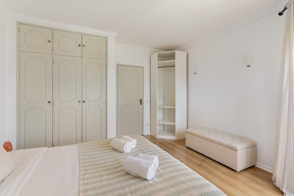 Cascais Ocean View by Homing Apartment in Cascais