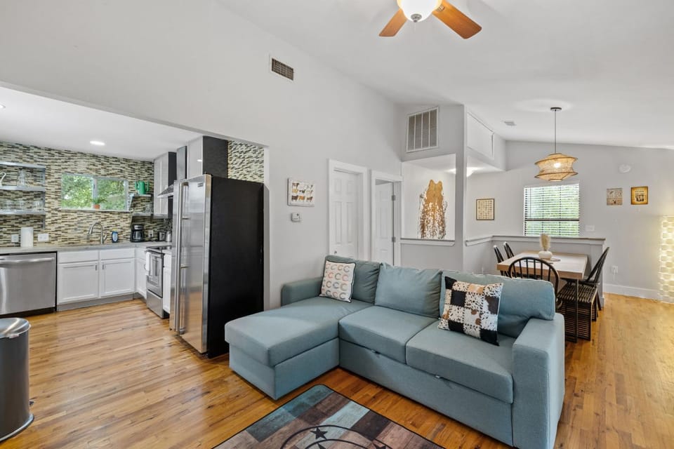 4BR house in trendy East Austin House in Austin