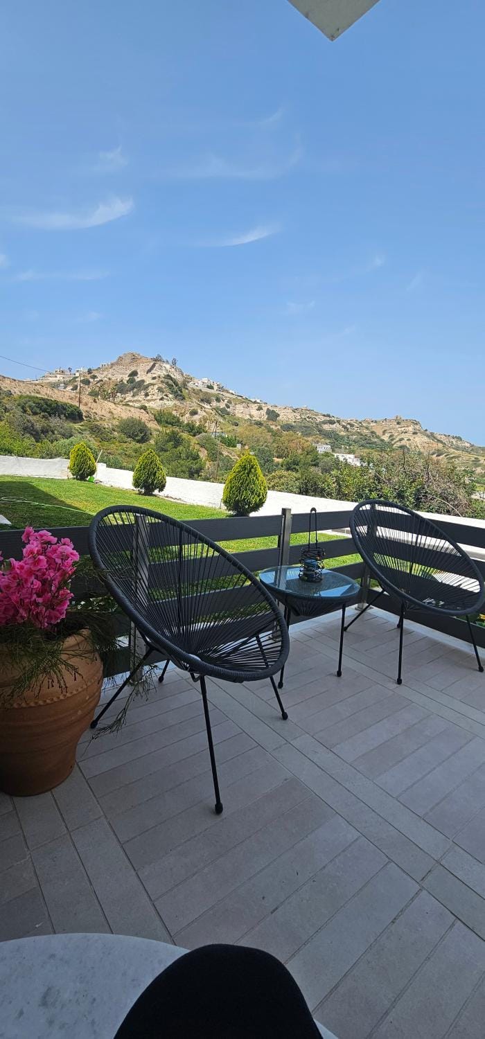 Alora House Apartment in Kefalos