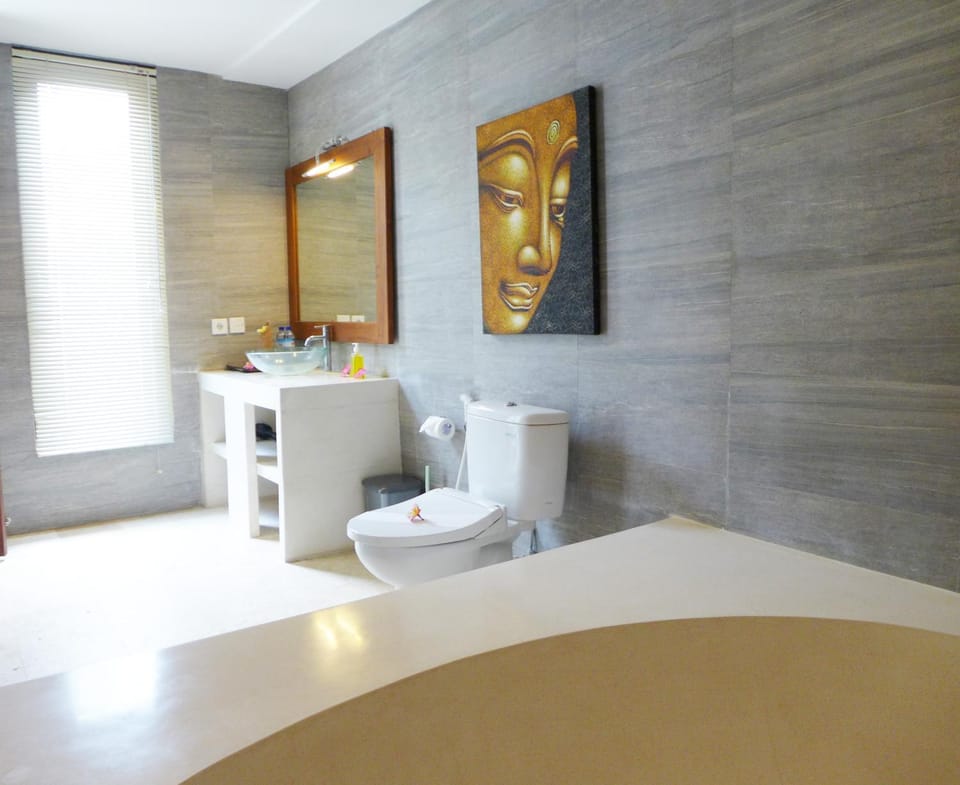 Toilet, Bathroom