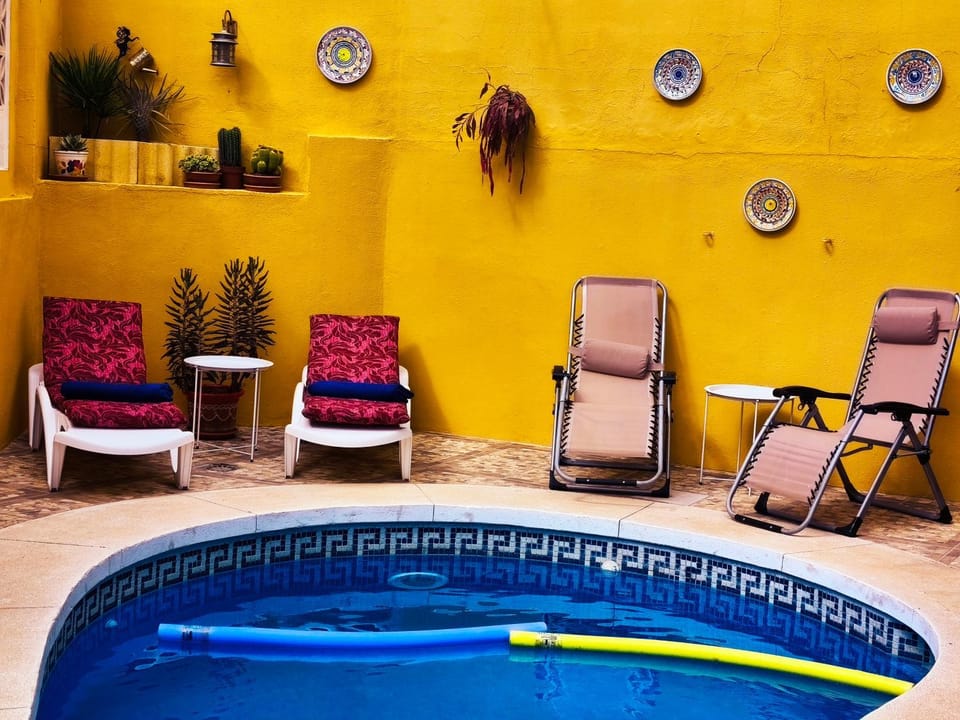 Pool view, Swimming pool, sunbed