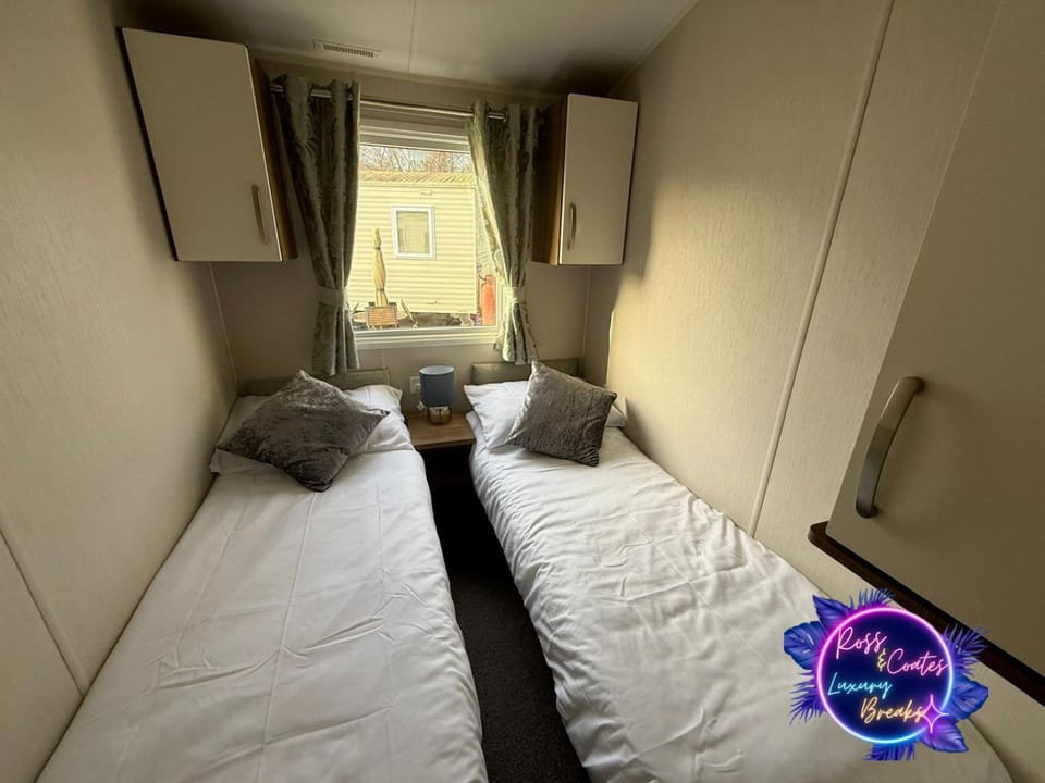 Lavish Larch 16 Larch view House in Tattershall