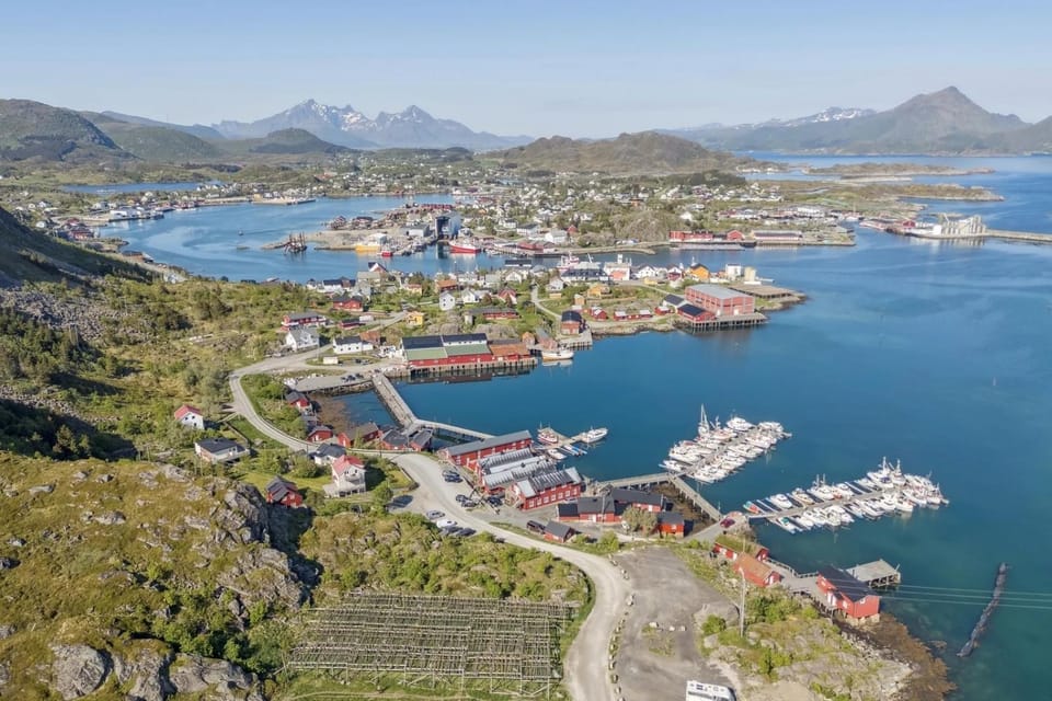 Day, Natural landscape, Bird's eye view, Fishing, Mountain view, Sea view