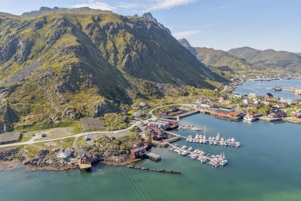 Day, Natural landscape, Bird's eye view, Fishing, Hiking, Mountain view, Sea view