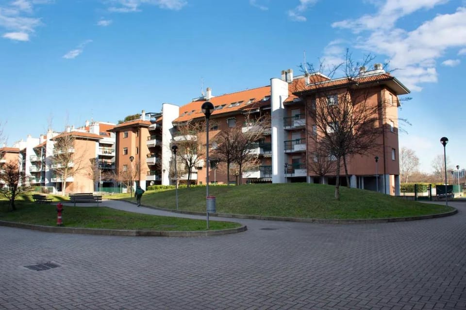 Bilocale Comfort - San Raffaele Apartment in Milan