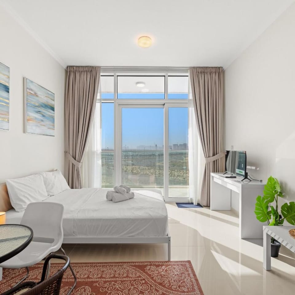 Damac Hills Carson A Monthly Stay - Pay 28, Stay 30 Apartment in Dubai