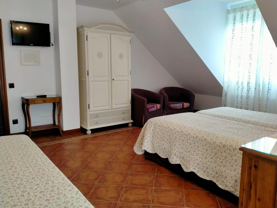 TV and multimedia, Photo of the whole room