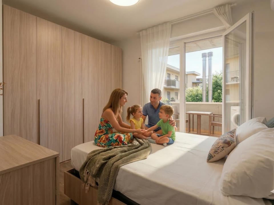 Bed, People, Bedroom, children