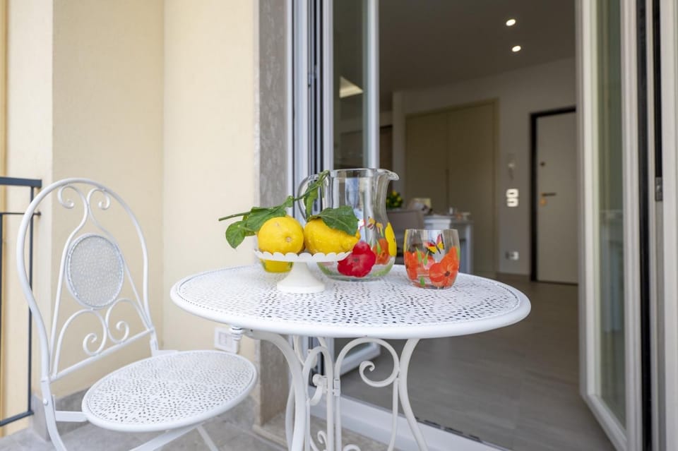 Balcony/Terrace, Dining area