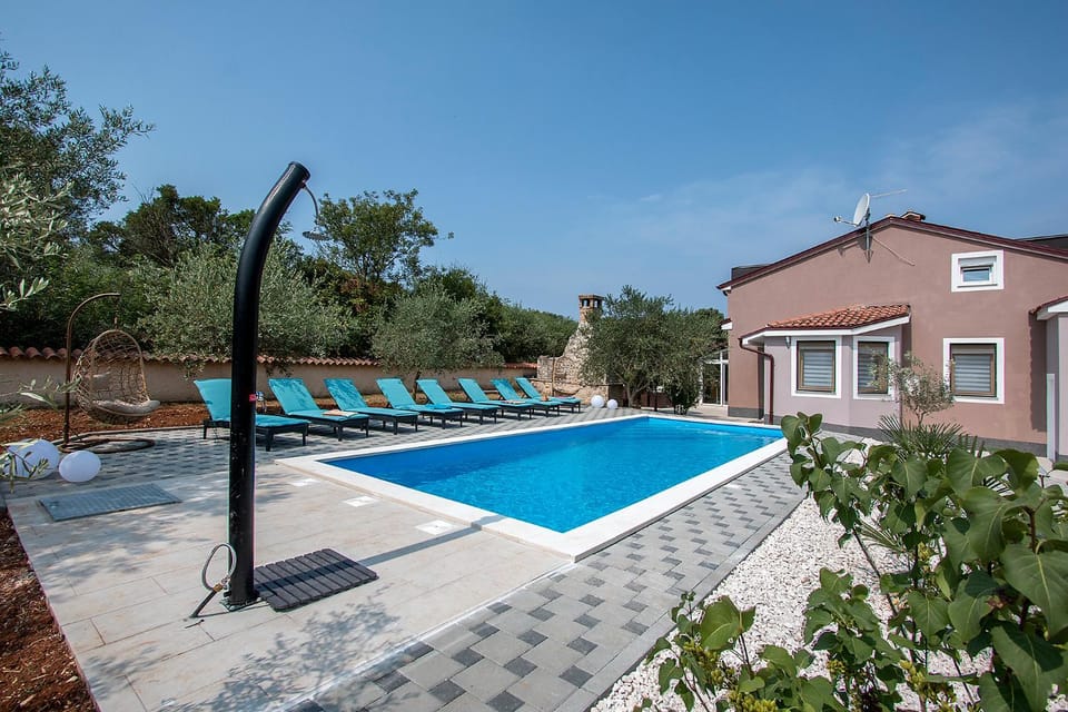 Villa Sunshine Villa in Pula
