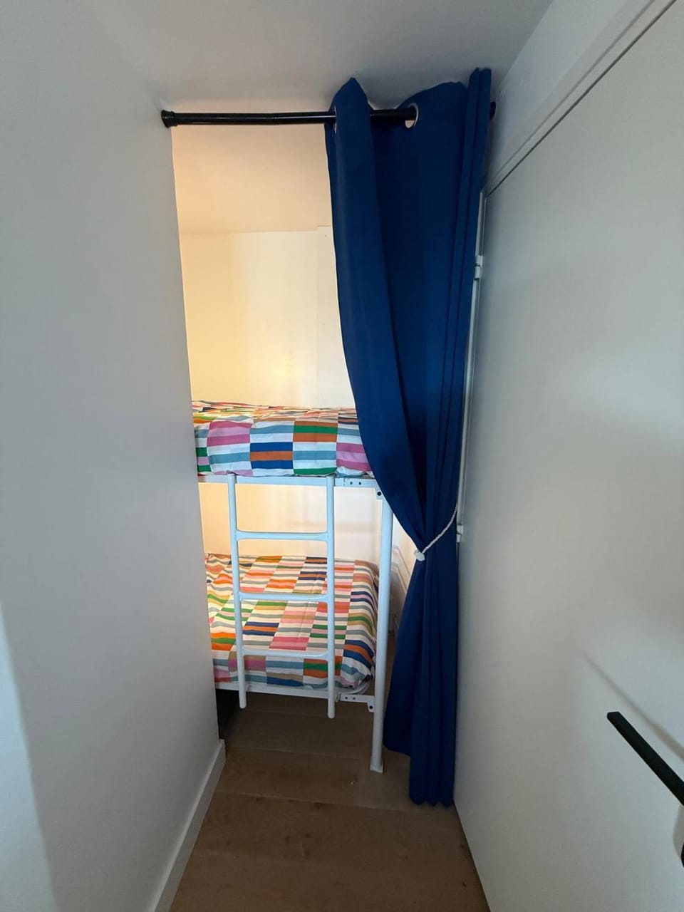 bunk bed