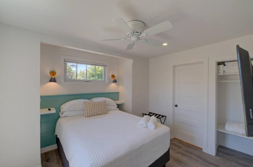 The Bungalows #2 House in Ocean Park