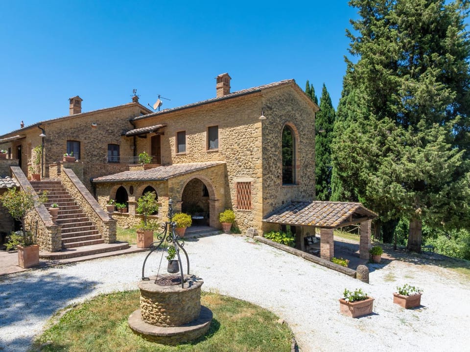Podere Del Botruccio Farm Stay in Tuscany