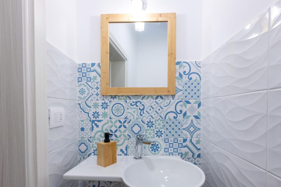 Vico Genova Wifi, AC, 4 persone - 10km Gallipoli House in Apulia