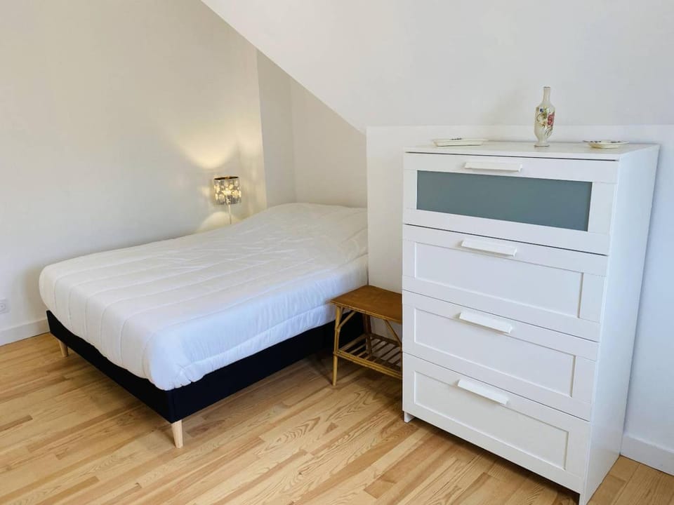 Maison avec WIFI, jardin à 320m de la plage à TREGASTEL - Réf 183 Villa in Trégastel