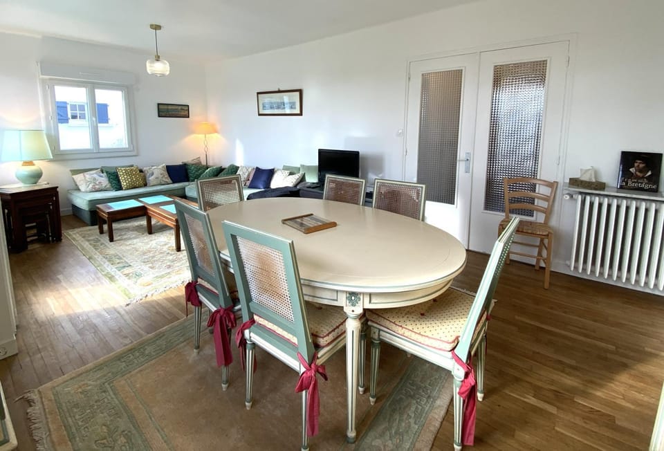 Maison avec WIFI, jardin à 320m de la plage à TREGASTEL - Réf 183 Villa in Trégastel