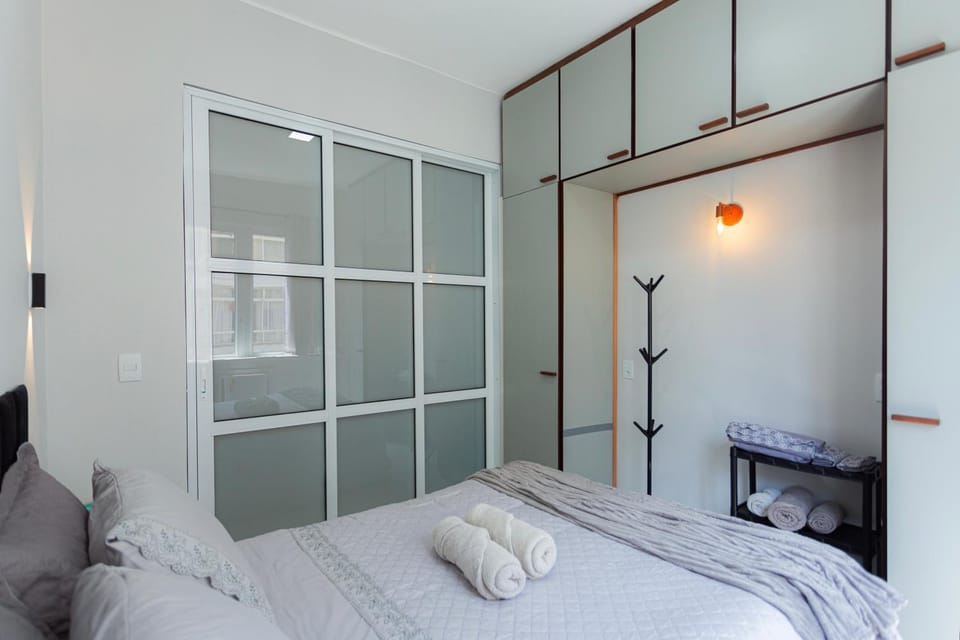 Bed, Photo of the whole room, Bedroom, towels, wardrobe