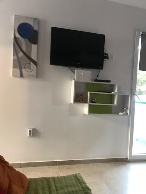 TV and multimedia