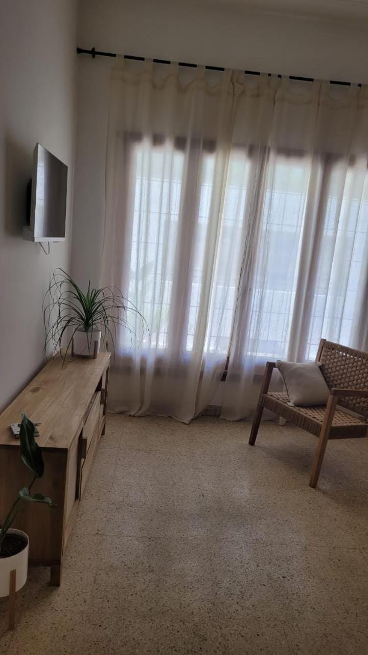 Departamento para dos personas, zona Basílica de Lujan Apartment in Luján