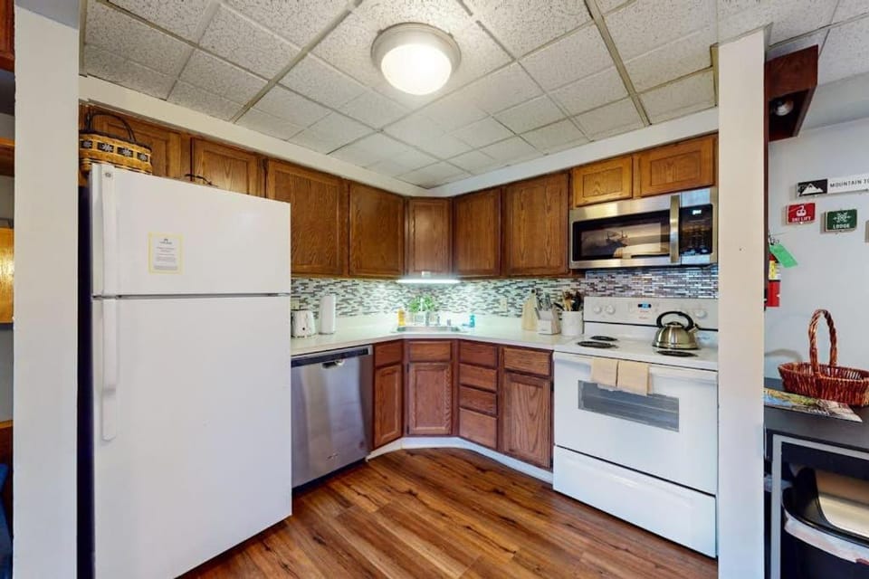 Mountain Green - 2E3 Apartment in Mendon