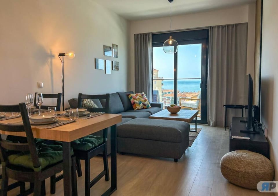 Living room, Seating area, Dining area, Sea view