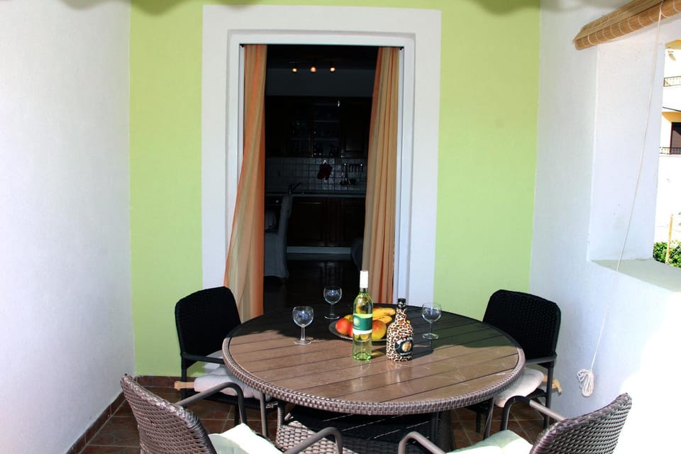 Apartments Villa Russo Apartment in Tisno