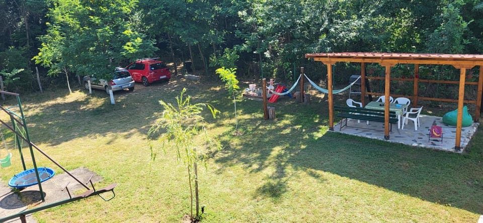 Apartmani Eli SA DVORIŠTEM Apartment in Vojvodina