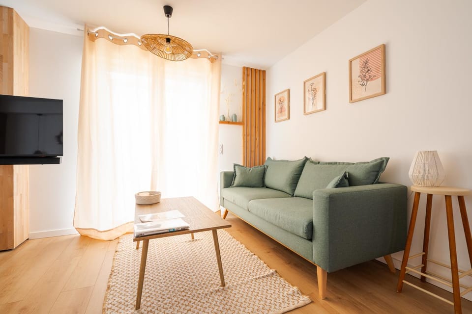 La Parenthèse Gemmoise avec jacuzzi privatif Apartment in Pays de la Loire