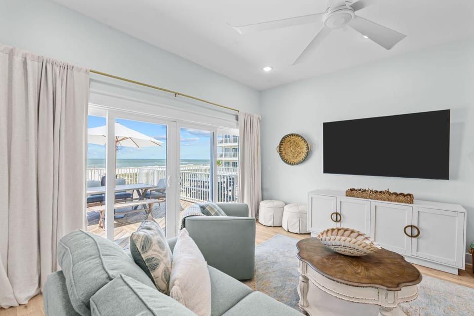 Salty Sisters by Pristine Property Vacation Rentals House in Mexico Beach