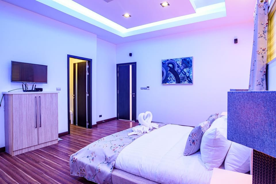 Pattaya 900m2 near walkstreet Luxury Pool Villa Villa in Pattaya City