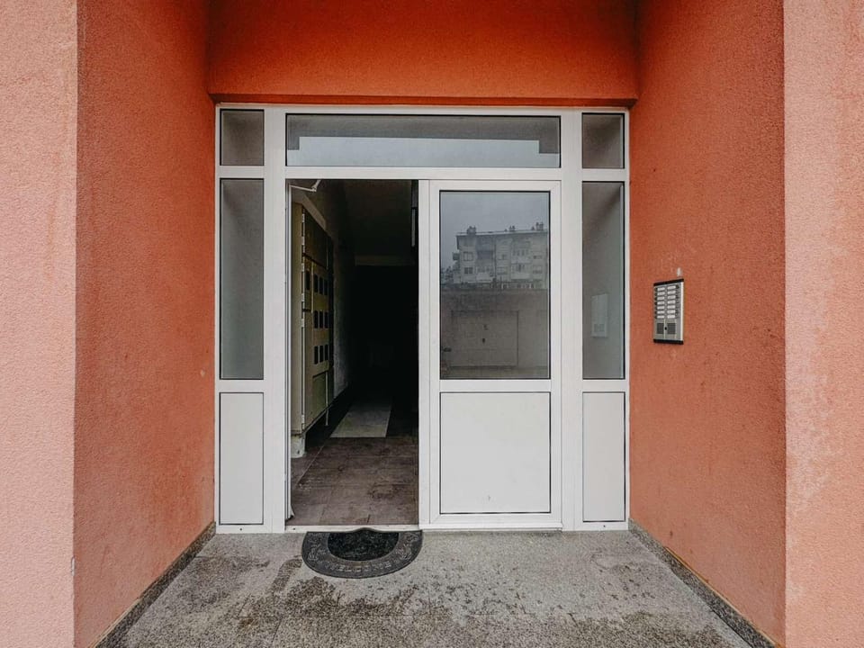 Stan na dan Zora Nevesinje Apartment in Bosnia and Herzegovina