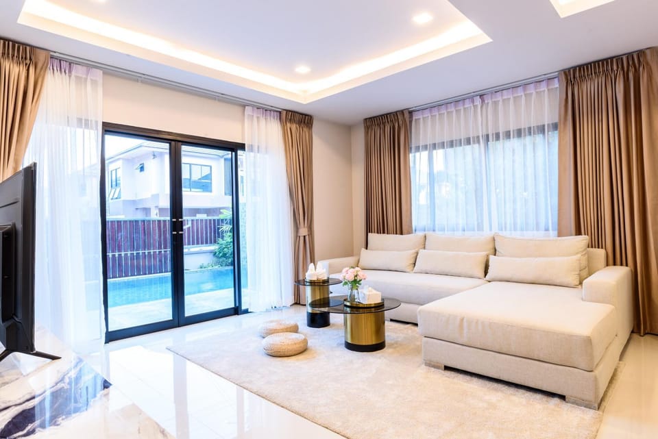 New villa near Jomtien Beach Villa in Pattaya City