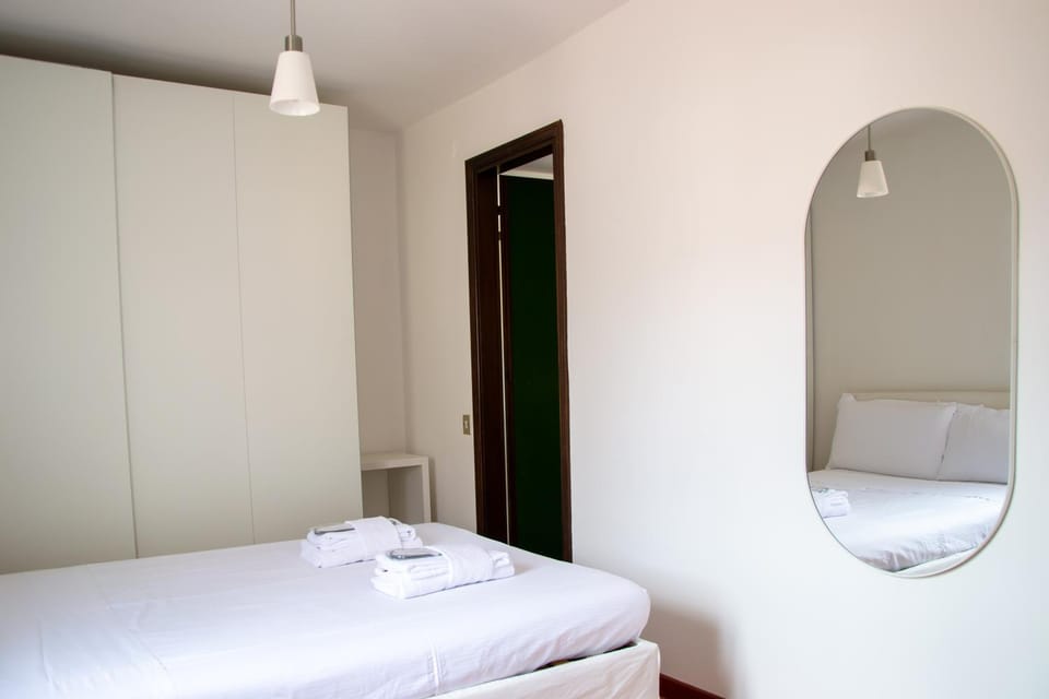 Bed, Photo of the whole room, Bedroom, towels, wardrobe