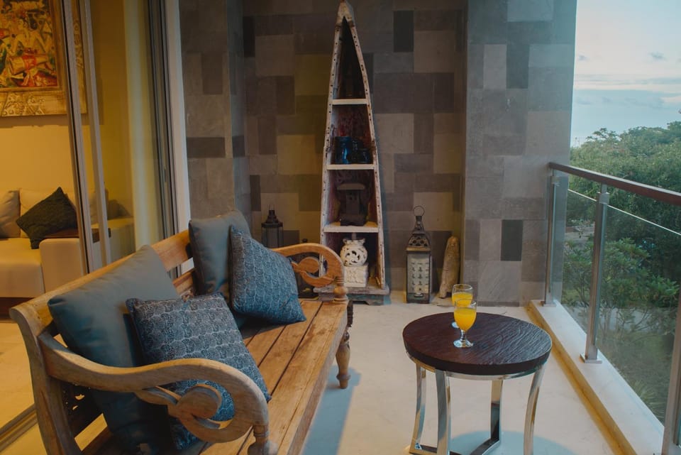 Balcony/Terrace, Living room, Seating area